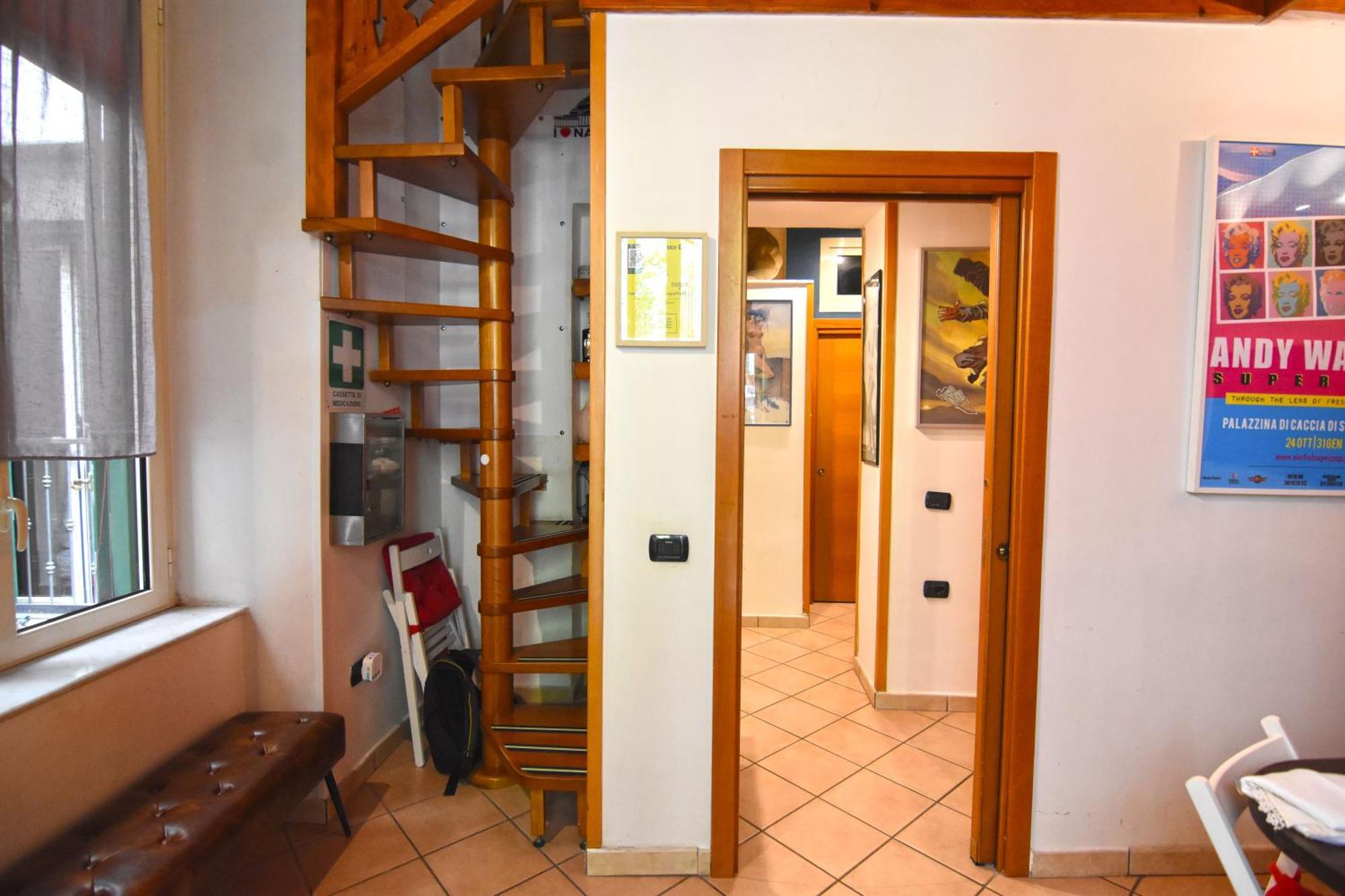 Naplessence Guest House Екстериор снимка